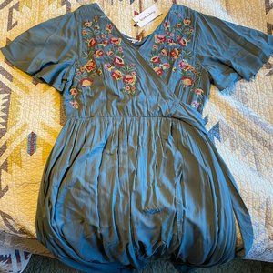 NWT Wren & Ivory Damara Faux Wrap Redux In Kale